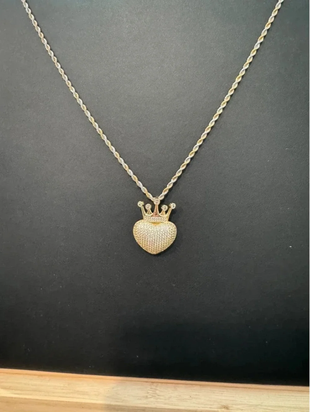 Gold/silver tone twisted rope chain, gold tone pendant heart with crown bling